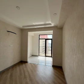 In Baku 65.0 m² apartment is for sale - Image 4