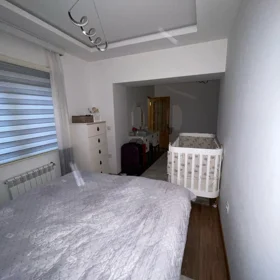 In Baku 110.0 m² house with 3.0 rooms is for sale - Image 5