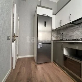 In Khirdalan 50.0 m² apartment is for rent - Image 7