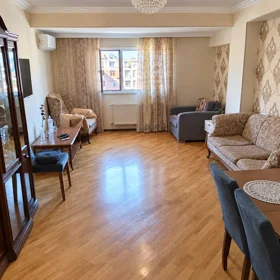 In Baku 110.0 m² apartment is for sale - Image 5