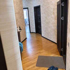 In Baku 110.0 m² apartment is for sale - Image 10