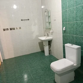 In Səbail rayonu 95.0 m² apartment is for rent - Image 9
