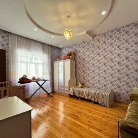 In Sabunçu rayonu 295.0 m² house with 8.0 rooms is for sale - Image 9