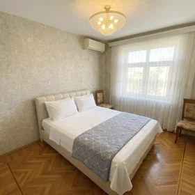 In Baku 75.0 m² apartment is for sale - Image 4