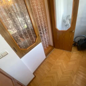 In Baku 75.0 m² apartment is for sale - Image 10
