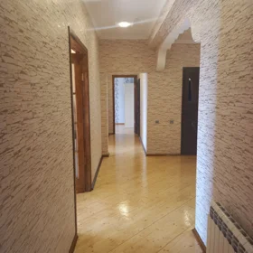 In Baku 120.0 m² apartment is for sale - Image 2