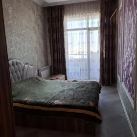 In Baku 125.0 m² apartment is for rent - Image 3