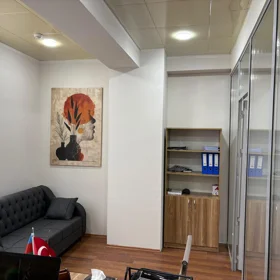 In Baku 128.0 m² commercial is for sale - Image 3