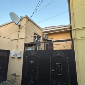In nan 100.0 m² house with 2.0 rooms is for sale - Image 4