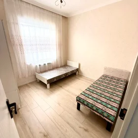 In Khirdalan 90.0 m² house with 3.0 rooms is for rent - Image 8