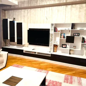 In Baku 135.0 m² apartment is for rent - Image 3