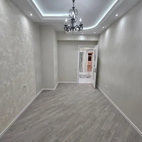 In Baku 110.0 m² apartment is for sale - Image 8