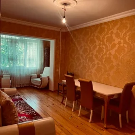 In Baku 90.0 m² apartment is for rent - Image 3