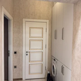 In Baku 80.0 m² apartment is for rent - Image 2