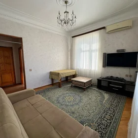 In Baku 60.0 m² apartment is for rent - Image 6