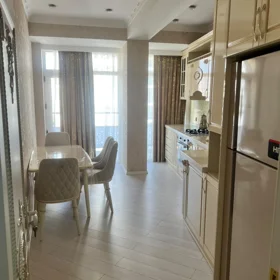 In Baku 110.0 m² apartment is for rent - Image 4