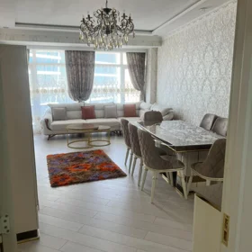 In Baku 110.0 m² apartment is for rent - Image 7