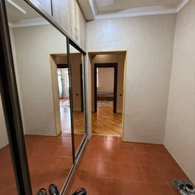 In Baku 125.0 m² apartment is for rent - Image 2