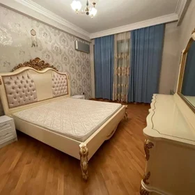 In Xətai rayonu 201.0 m² apartment is for rent - Image 4