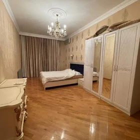 In Xətai rayonu 201.0 m² apartment is for rent - Image 5