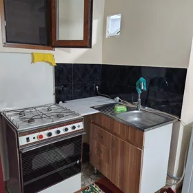 In Baku 44.0 m² house with 2.0 rooms is for rent - Image 2