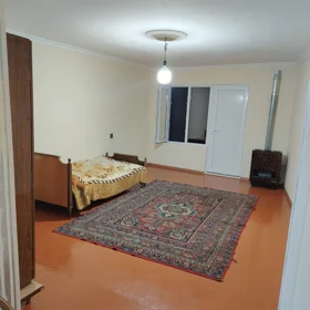 In Baku 44.0 m² house with 2.0 rooms is for rent - Image 3