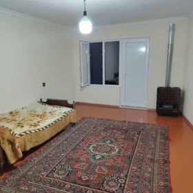 In Baku 44.0 m² house with 2.0 rooms is for rent - Image 5