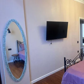 In Baku 115.0 m² apartment is for rent - Image 9