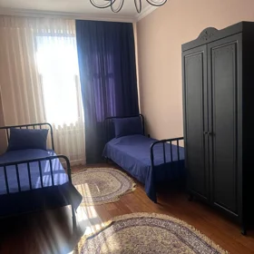 In Baku 115.0 m² apartment is for rent - Image 10