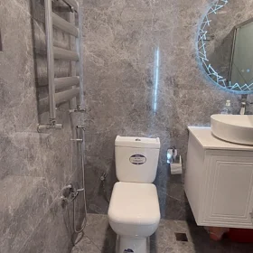 In Baku 65.0 m² apartment is for sale - Image 8