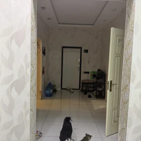 In Baku 100.0 m² apartment is for sale - Image 4