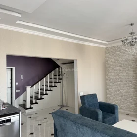 In Baku 120.0 m² apartment is for rent - Image 4