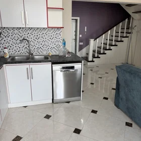 In Baku 120.0 m² apartment is for rent - Image 5