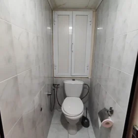 In Baku 65.0 m² apartment is for sale - Image 6