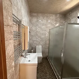 In nan 260.0 m² house with 5.0 rooms is for sale - Image 10