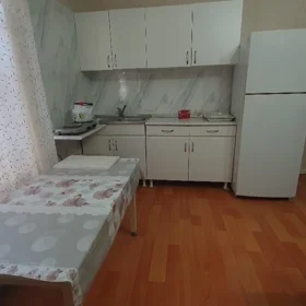 In Binəqədi rayonu 35.0 m² house with 2.0 rooms is for rent - Image 3