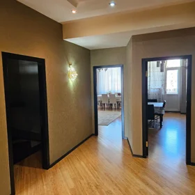 In Baku 100.0 m² apartment is for sale - Image 3