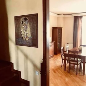In Baku 220.0 m² apartment is for sale - Image 4