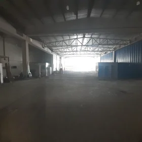 In Khirdalan 950.0 m² commercial is for rent - Image 2
