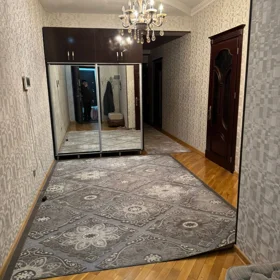 In Baku 136.0 m² apartment is for sale - Image 6