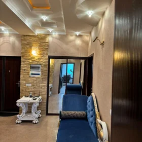 In Baku 120.0 m² apartment is for sale - Image 4
