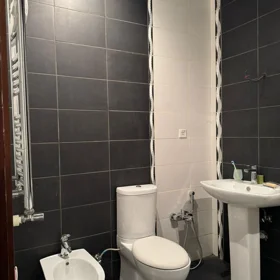 In Baku 120.0 m² apartment is for sale - Image 2