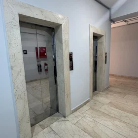 In Baku 80.0 m² apartment is for sale - Image 2