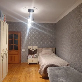 In Baku 60.0 m² apartment is for sale - Image 8