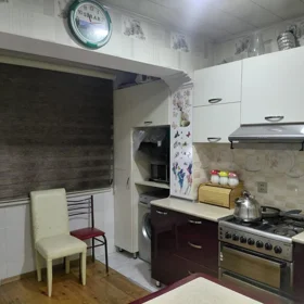 In Baku 60.0 m² apartment is for sale - Image 9