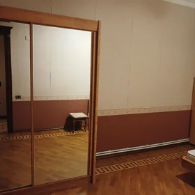 In Baku 100.0 m² apartment is for rent - Image 2