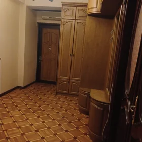 In Baku 100.0 m² apartment is for rent - Image 3
