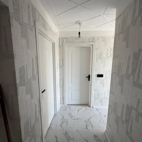 In Baku 80.0 m² apartment is for sale - Image 2
