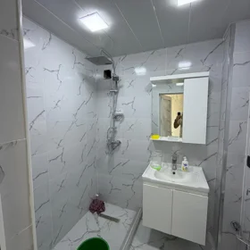 In Baku 80.0 m² apartment is for sale - Image 10