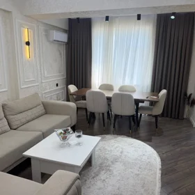 In Baku 95.0 m² apartment is for sale - Image 3